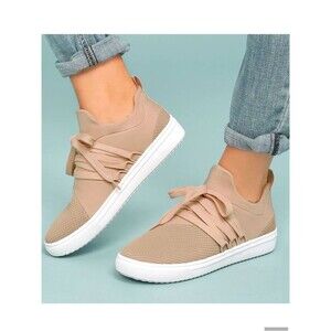 Steve Madden Lancer Blush Sneakers Size 10